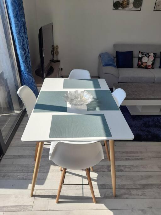 Belle Maison Neuve A 15 Min De Bordeaux Et 35 Min Cestas Εξωτερικό φωτογραφία